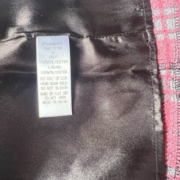 Moon Red Plaid Flounce Hem Skirt – Size Small - Picture 7 of 7